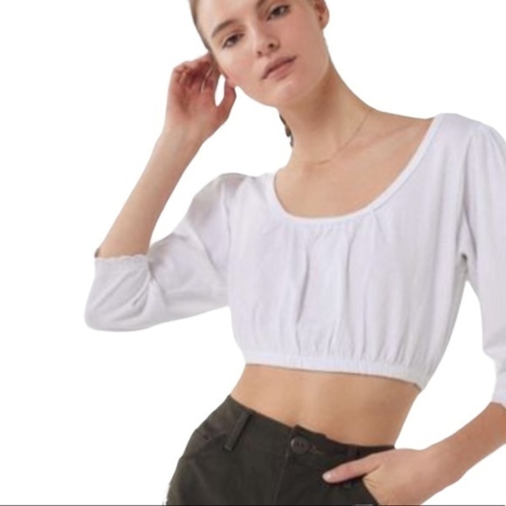 Urban Outfitters UO Maleia Puff Sleeve Cropped Top
